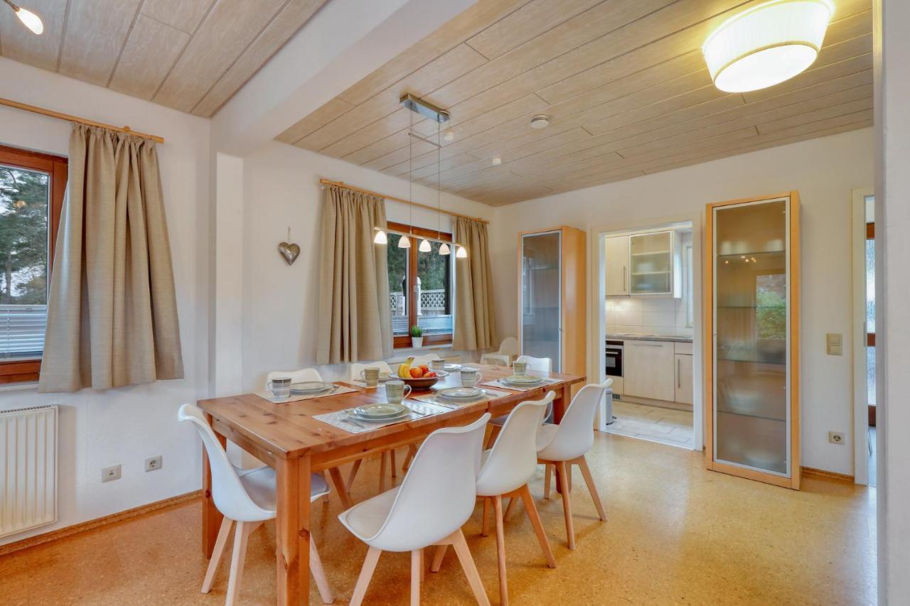 Seepark Kirchheim Ferienhaus Bei Anne Mit Sauna ภายนอก รูปภาพ