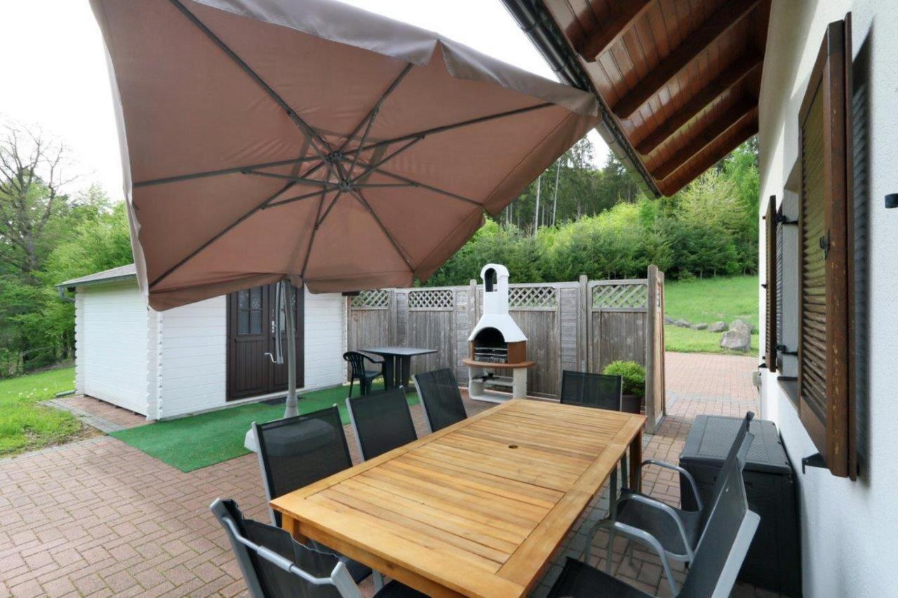 Seepark Kirchheim Ferienhaus Bei Anne Mit Sauna ภายนอก รูปภาพ