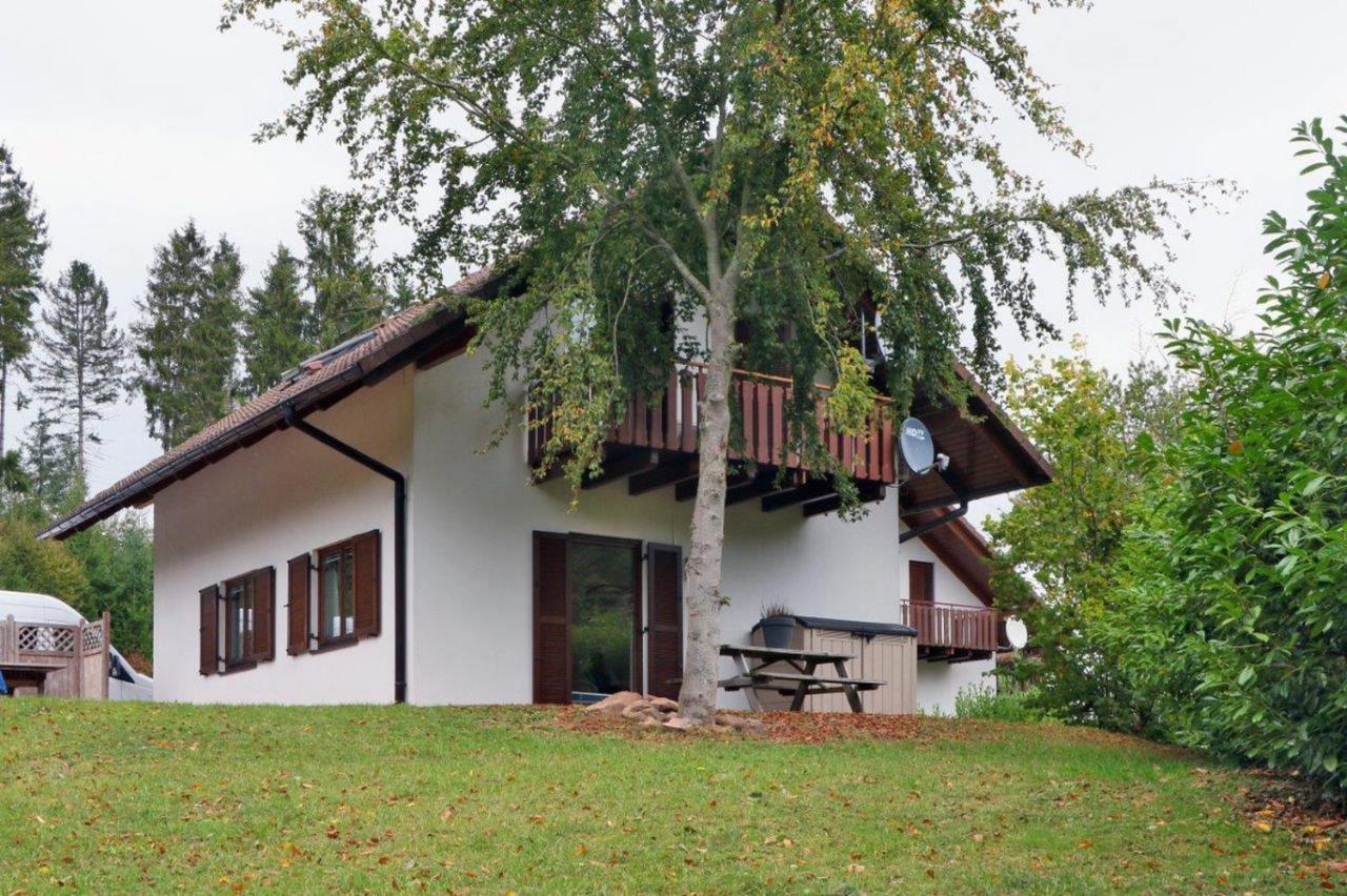 Seepark Kirchheim Ferienhaus Bei Anne Mit Sauna ภายนอก รูปภาพ