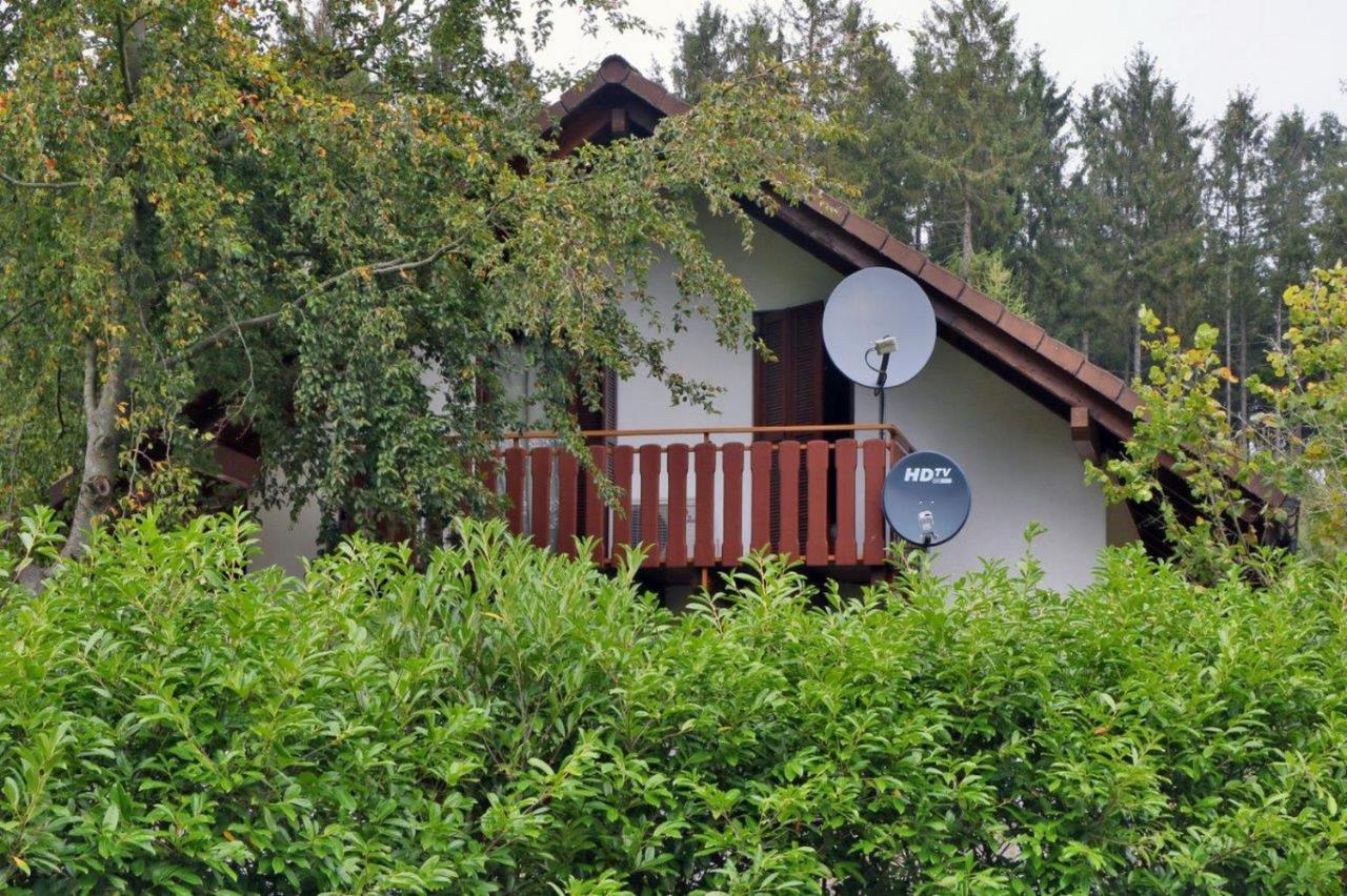 Seepark Kirchheim Ferienhaus Bei Anne Mit Sauna ภายนอก รูปภาพ